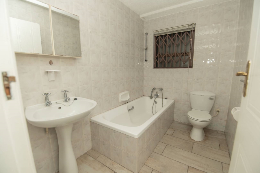 3 Bedroom Property for Sale in Humewood Eastern Cape